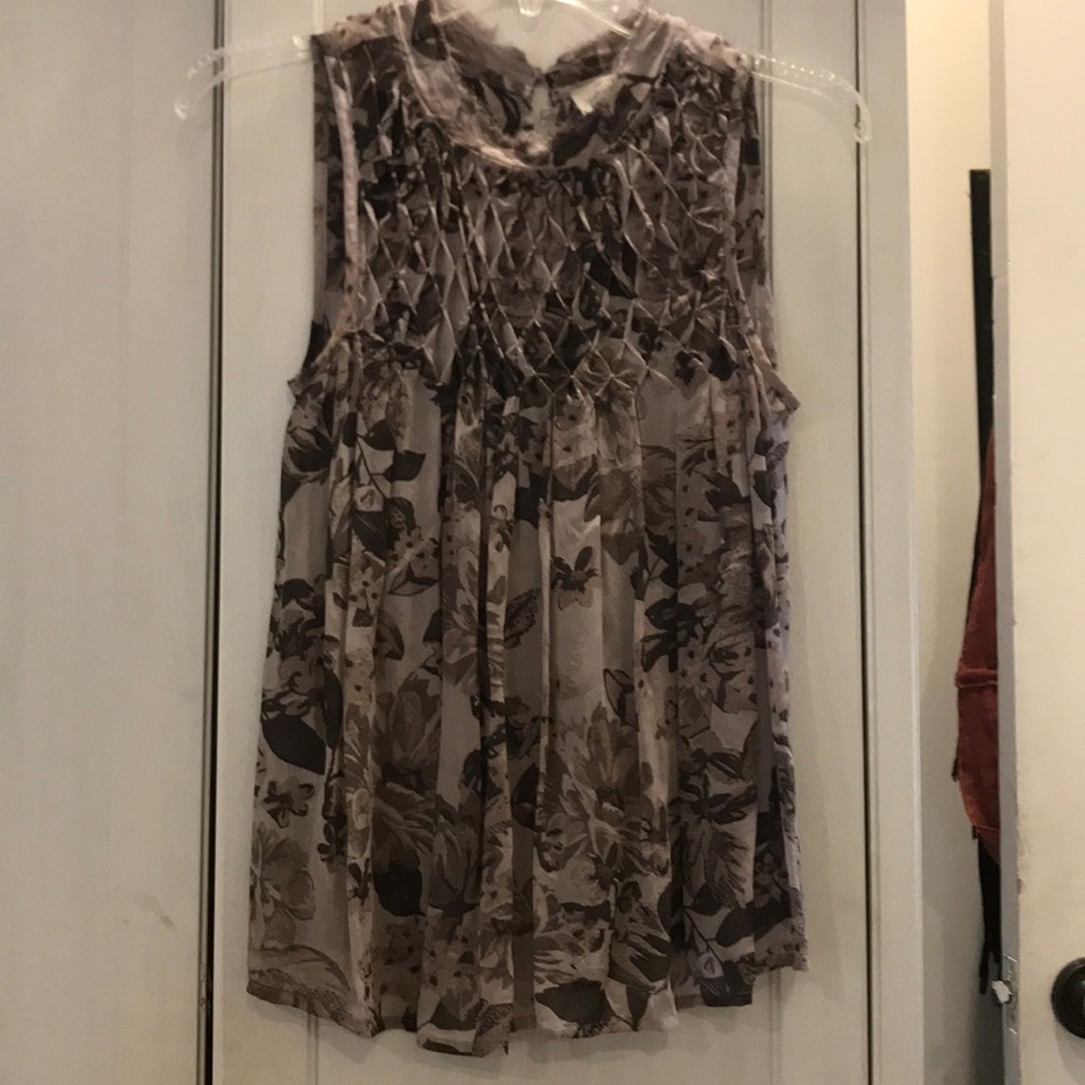 Lucky brand top